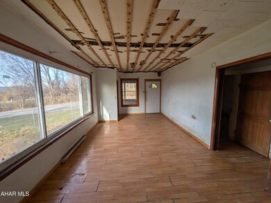 PXL_20241113_193231749