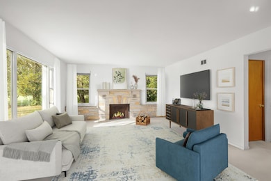 N72W16944 Good Hope Rd, Menomonee Falls, WI 53051 - photo 5