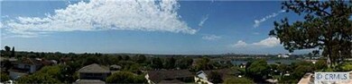 ONE OF A KIND IN EASTBLUFF -180 DEGREE WRAP VIEW-