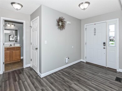 101 Derby Ln, Maryville, IL 62062 - photo 3