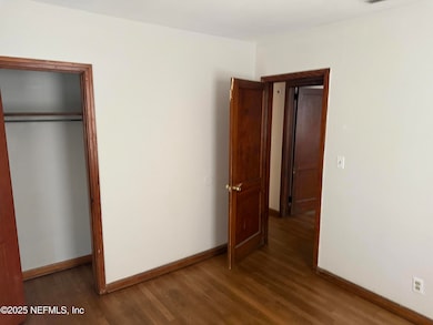 947 Glencarin St, Jacksonville, FL 32208 - photo 7