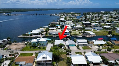 2685 Geary St, Matlacha, FL 33993 - photo 3