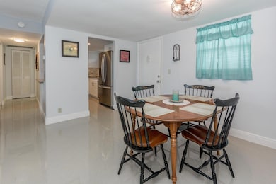 711 Lori 408 Dr unit 408, Palm Springs, FL 33461 - photo 5