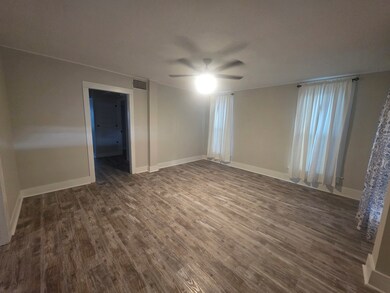 1104 N Allen St, Rockport, TX 78382 - photo 3