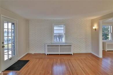 914 N 30th St, Allentown, PA 18104 - photo 4