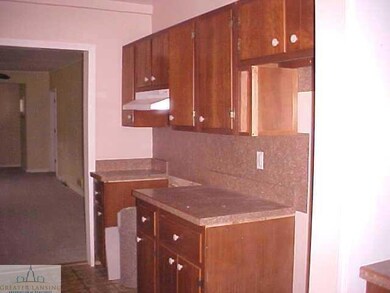 117 Paris Ave, Lansing, MI 48910 - photo 5