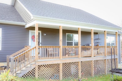 701 Western Rd, Waynesboro, VA 22980 - photo 2