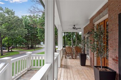 5301 Regency Lake Ct, Sugar Hill, GA 30518 - photo 6