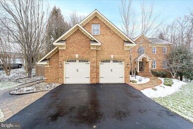 7886 Pembridge Rd, Manassas, VA 20112 - photo 3