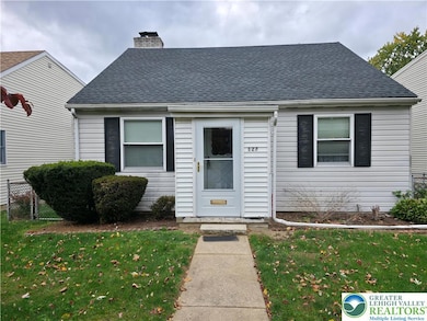 127 E Lynnwood St, Allentown, PA 18103 - photo 3