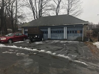 1345 Worcester St unit 1347, Indian Orchard, MA 01151 - photo 7