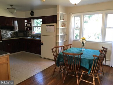 506 Lombard St, Tamaqua, PA 18252 - photo 6