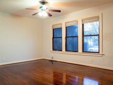 3714 Yupon St unit A, Houston, TX 77006 - photo 3