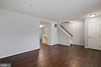 916 Chestnut Wood Ct, Chestnut Hill Cove, MD 21226 - photo 4