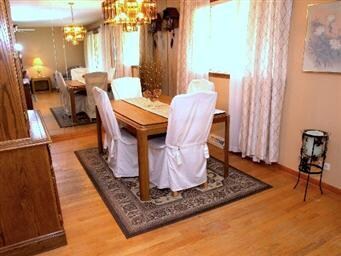 1844 E Lincoln Ave, Des Plaines, IL 60018 - photo 3