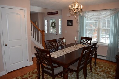 235 Saunders St, Gardner, MA 01440 - photo 2