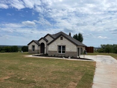 2036 Liberty Ct, Weatherford, TX 76088 - photo 2