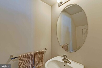 702 Brandywine Dr unit F1, Williamstown, NJ 08094 - photo 6