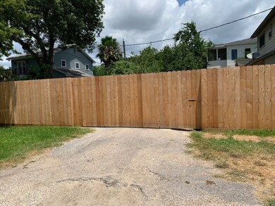 901 Tabor St unit A, Houston, TX 77009 - photo 3