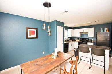 12127 Clara Ln, Pinehurst, TX 77362 - photo 7