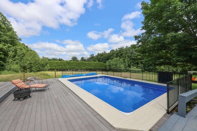 218 W Salisbury Rd, Salisbury, NH 03268 - photo 4