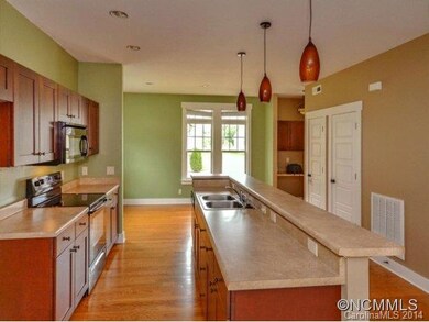 25 Foxtail Ct, Hendersonville, NC 28792 - photo 7