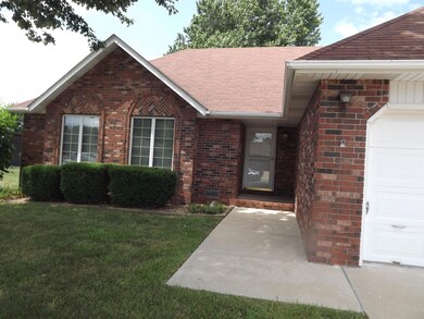 603 N Patricia St, Nixa, MO 65714 - photo 2