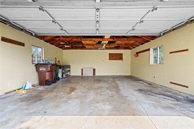 952 Boylan Dr, Xenia, OH 45385 - photo 7