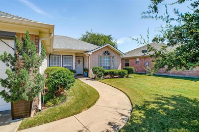 311 Preston Dr, Cleburne, TX 76033 - photo 3