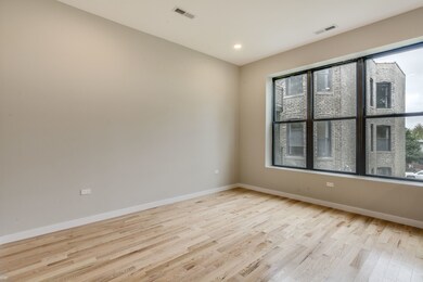 4525 S Evans Ave unit 2, Chicago, IL 60653 - photo 4