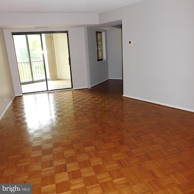 Montebello unit 403, Alexandria, VA 22303 - photo 4