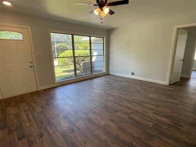 5109 Verdome Ln, Houston, TX 77092 - photo 2