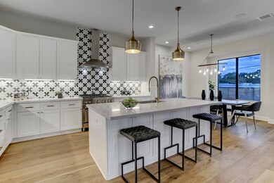 834 Wakefield Dr unit B, Houston, TX 77018 - photo 2