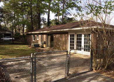 318 E Bedford Rd, Wilmington, NC 28411 - photo 3