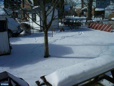 313 Springfield Ave, Folsom, PA 19033 - photo 7