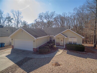 8 Penwith Ln, Bella Vista, AR 72714 - photo 2