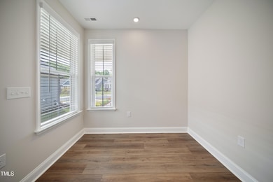 Front Flex Room