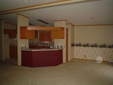 432 Grand Ave, Woodville, OH 43469 - photo 4