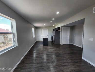 3800 Mobile Ave, El Paso, TX 79930 - photo 5
