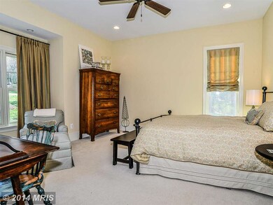 2005 Carrhill Rd, Vienna, VA 22181 - photo 5