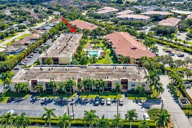 12501 Mcgregor Blvd unit 25, Fort Myers, FL 33919 - photo 3