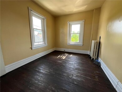 44 S Carlisle St unit 2, Allentown, PA 18109 - photo 2
