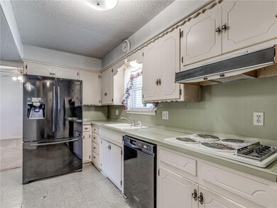 4829 Trapp Dr, Oklahoma City, OK 73115 - photo 5