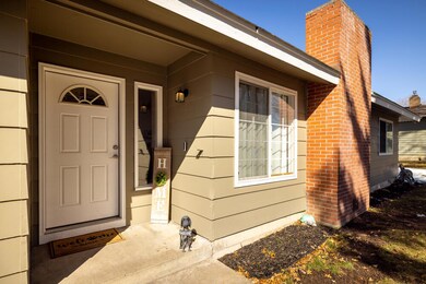 1156MapleDr.-46