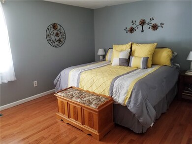 21 Red Barn Ct, Cranston, RI 02920 - photo 6