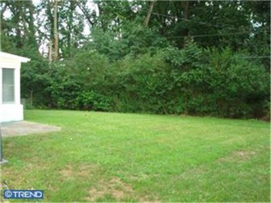 51 Plumtree Ln, Willingboro, NJ 08046 - photo 5