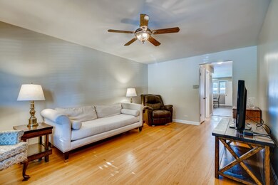 6329 S Lavergne Ave, Chicago, IL 60638 - photo 4