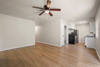 13335 Ambrose St, Houston, TX 77045 - photo 6