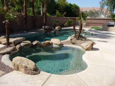 8006 S Dateland Dr, Tempe, AZ 85284 - photo 2