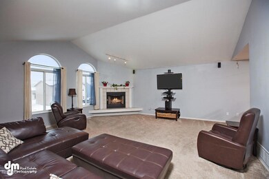 Living Room_MAX-62950-SMALL
